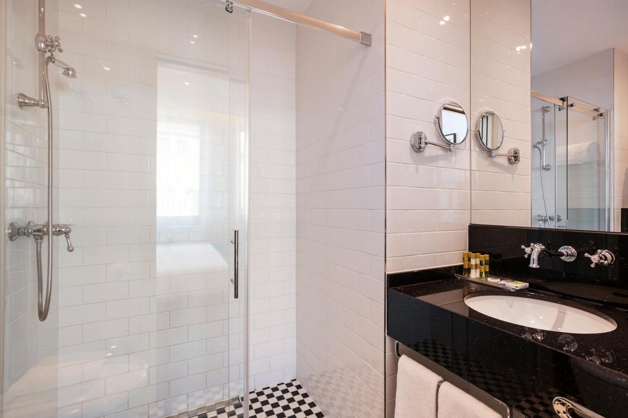 Chambre Double ou Lits Jumeaux Standard